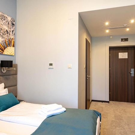 Inter Hotel Дебрецен Экстерьер фото