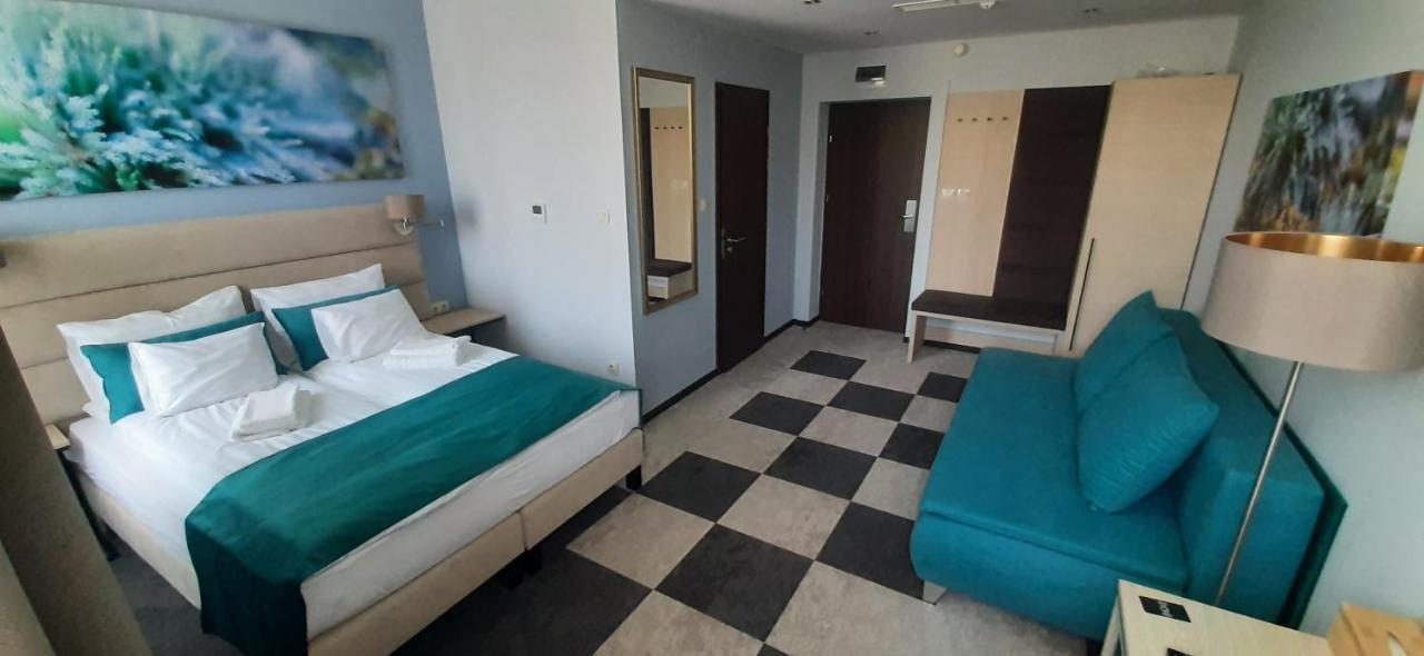 Inter Hotel Дебрецен Экстерьер фото