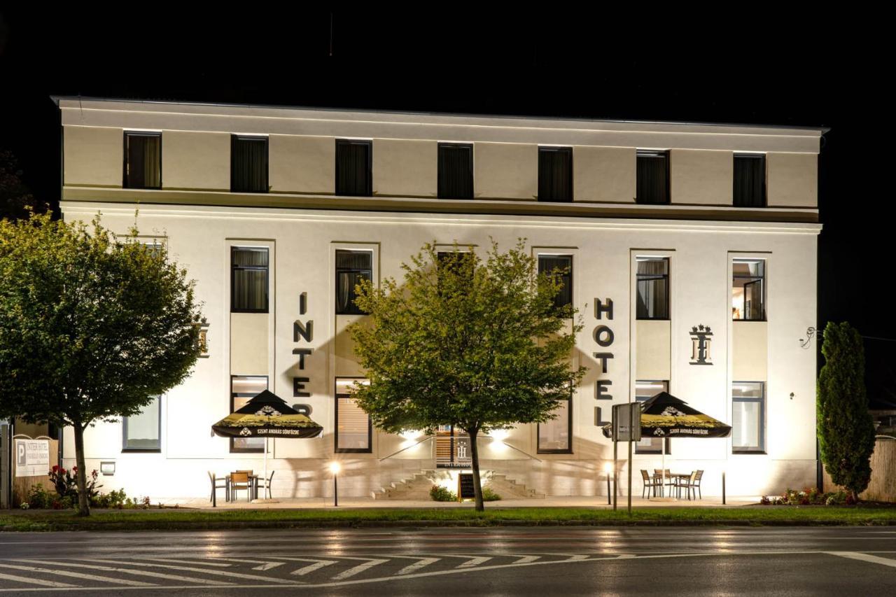 Inter Hotel Дебрецен Экстерьер фото