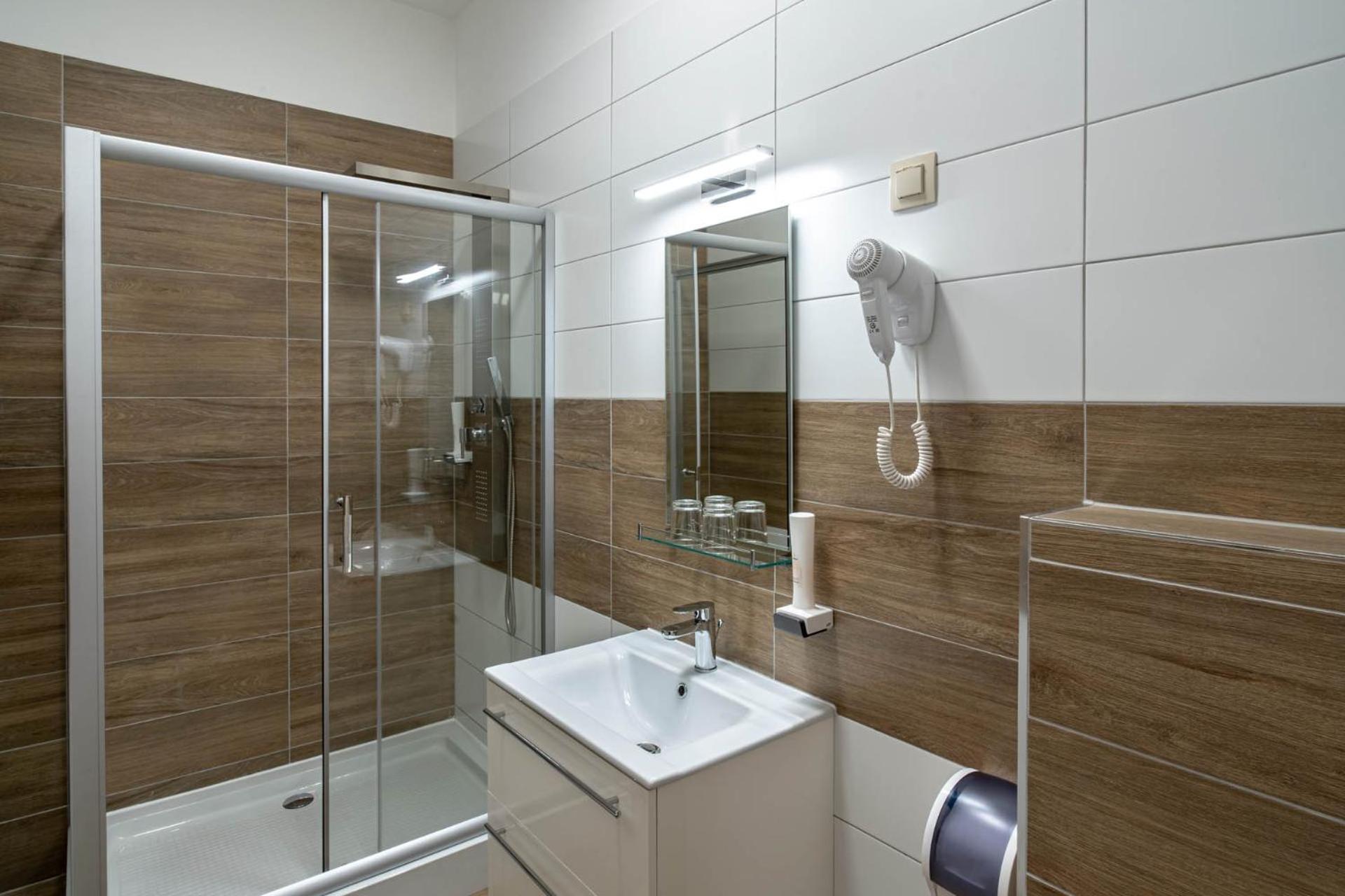 Inter Hotel Дебрецен Экстерьер фото